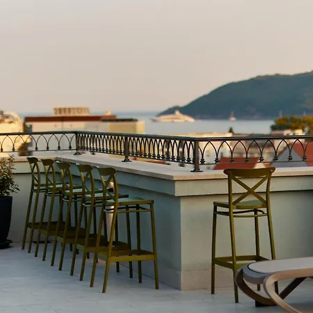 Hotel Diplomat By Aycon Budva