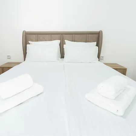 Diplomat By Aycon Hotel