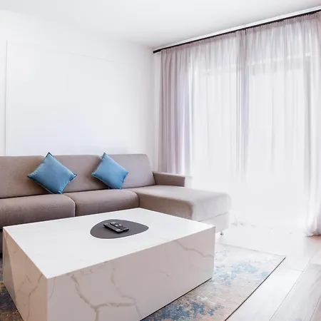 Diplomat By Aycon 4* Budva